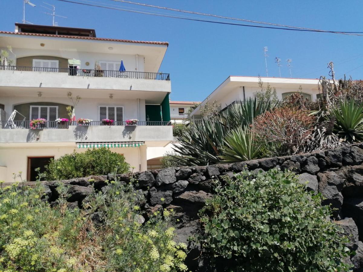 Acirealevacanze - Romantica Camera Sul Mare Kültér fotó